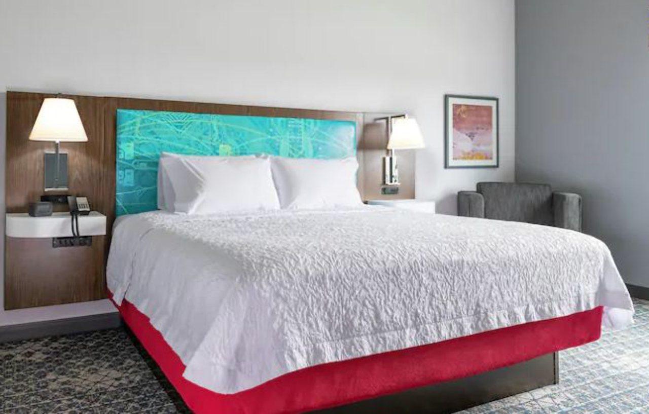 Hampton Inn Cape Cod Canal Bourne Exterior photo